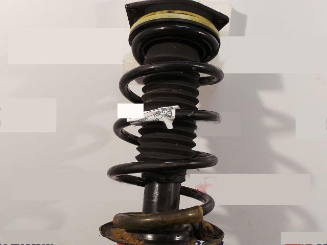 bontott RENAULT KANGOO Első Rugó