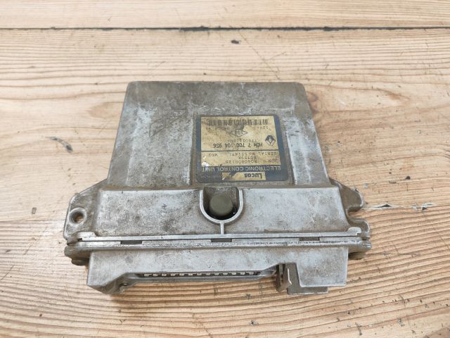 bontott RENAULT KANGOO Motorvezérlő