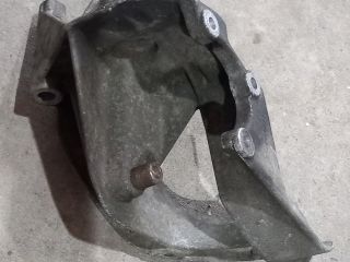 bontott RENAULT KANGOO Generátor Tartó Bak