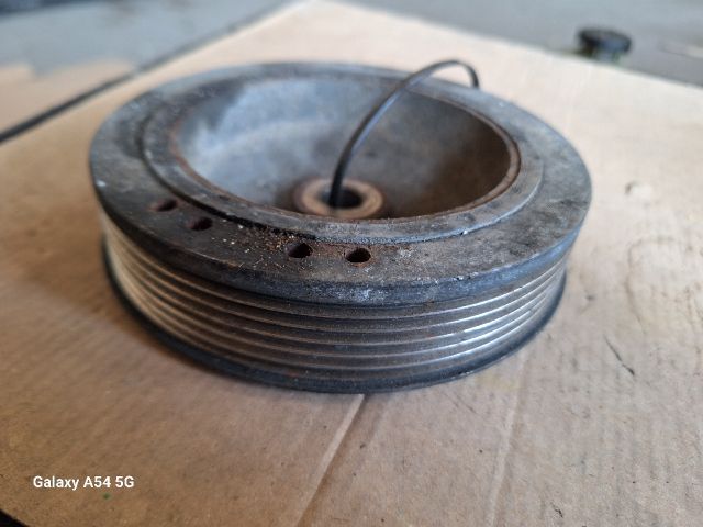 bontott RENAULT KANGOO Főtengely Szíjtárcsa