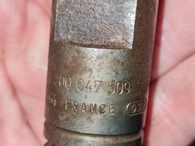 bontott RENAULT KANGOO Porlasztó (1 db)