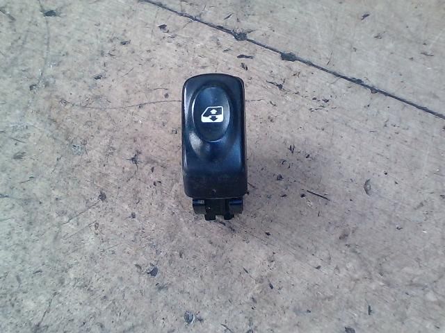 bontott RENAULT KANGOO Ablakemelő Kapcsoló (Pozíciófüggetlen)