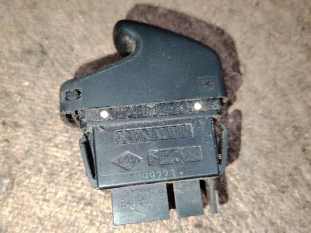 bontott RENAULT KANGOO Ablakemelő Kapcsoló (Pozíciófüggetlen)