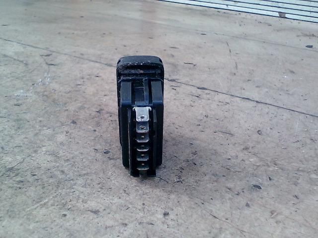 bontott RENAULT KANGOO Ablakemelő Kapcsoló (Pozíciófüggetlen)