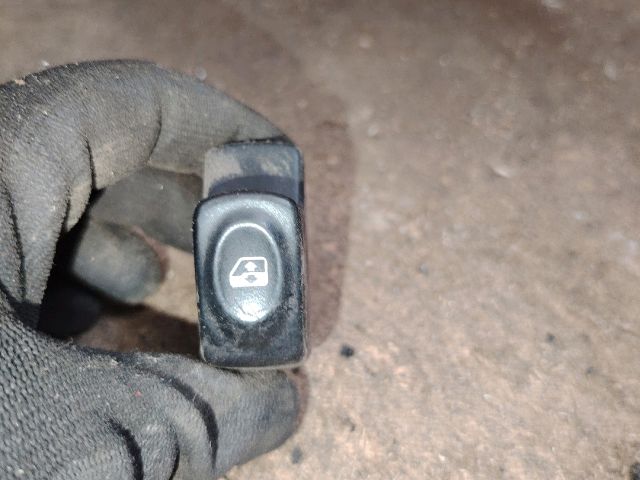 bontott RENAULT KANGOO Ablakemelő Kapcsoló (Pozíciófüggetlen)