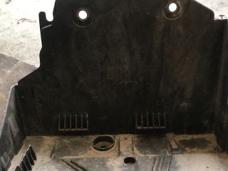 bontott RENAULT KANGOO Akkumulátor Tartó