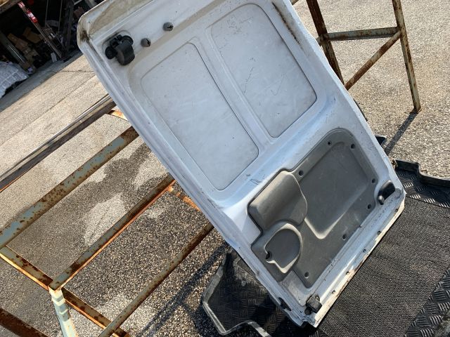 bontott RENAULT KANGOO Bal Csomagtérajtó (Részeivel)