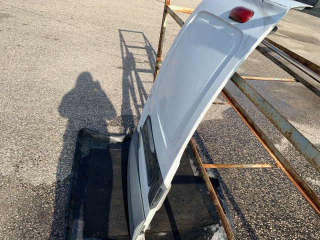 bontott RENAULT KANGOO Bal Csomagtérajtó (Részeivel)