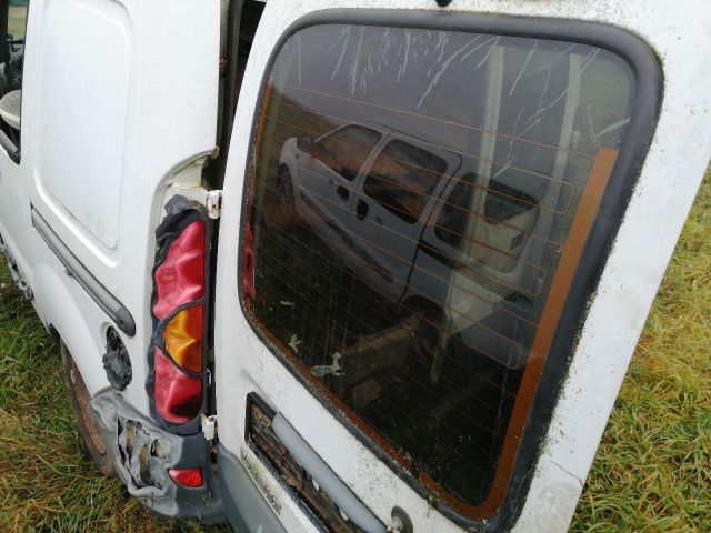 bontott RENAULT KANGOO Bal Csomagtérajtó (Részeivel)