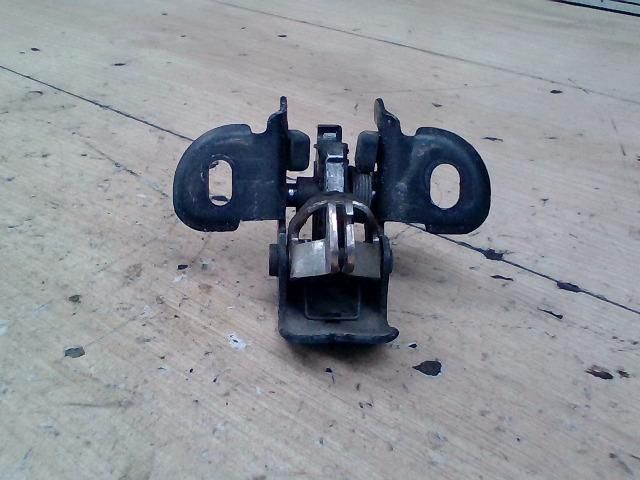 bontott RENAULT KANGOO Bal Csomagtérajtó Zárszerkezet