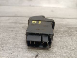 bontott RENAULT KANGOO Bal első Ablakemelő Kapcsoló