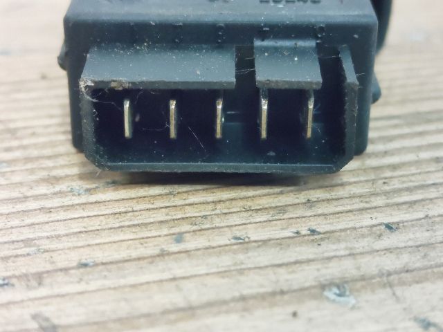 bontott RENAULT KANGOO Bal első Ablakemelő Kapcsoló