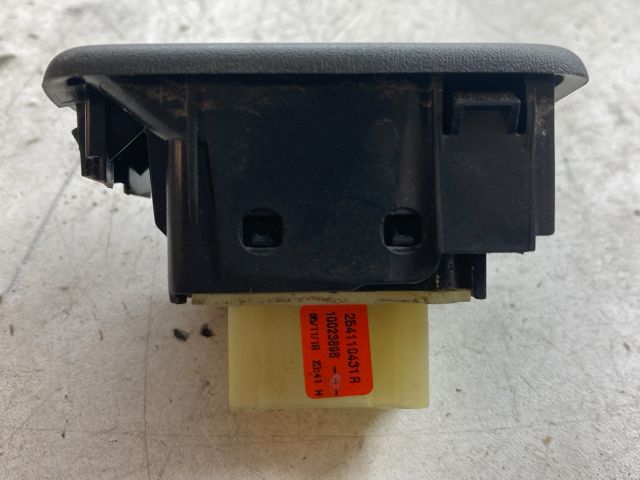 bontott RENAULT KANGOO Bal első Ablakemelő Kapcsoló