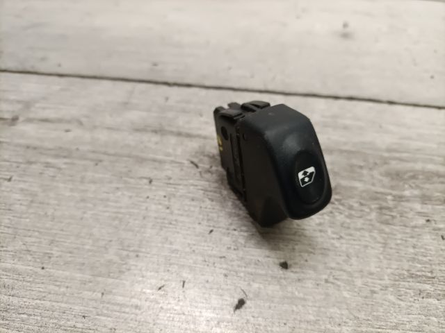 bontott RENAULT KANGOO Bal első Ablakemelő Kapcsoló