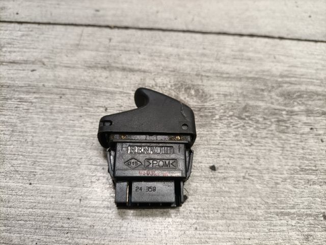 bontott RENAULT KANGOO Bal első Ablakemelő Kapcsoló