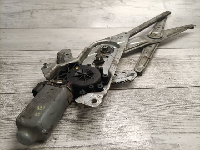 bontott RENAULT KANGOO Bal első Ablakemelő Szerkezet (Elektromos)