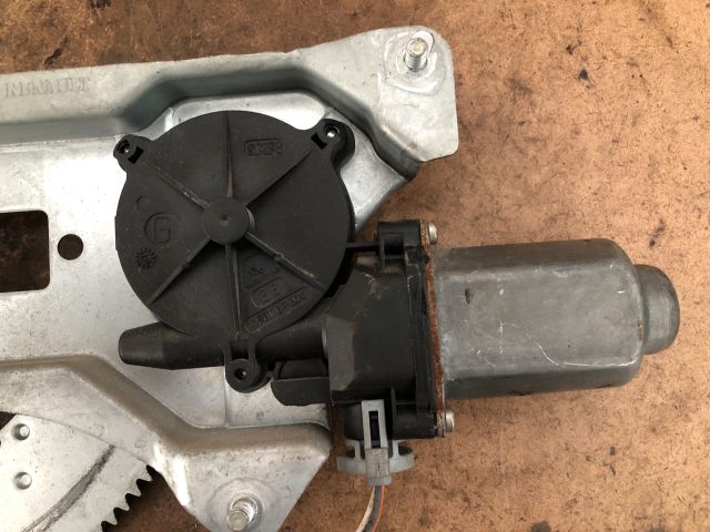 bontott RENAULT KANGOO Bal első Ablakemelő Szerkezet (Elektromos)