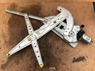 bontott RENAULT KANGOO Bal első Ablakemelő Szerkezet (Elektromos)