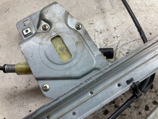 bontott RENAULT KANGOO Bal első Ablakemelő Szerkezet (Elektromos)