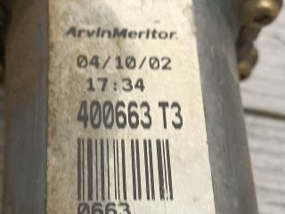 bontott RENAULT KANGOO Bal első Ablakemelő Szerkezet (Elektromos)