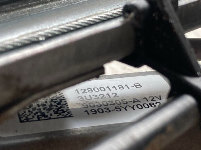 bontott RENAULT KANGOO Bal első Ablakemelő Szerkezet (Elektromos)