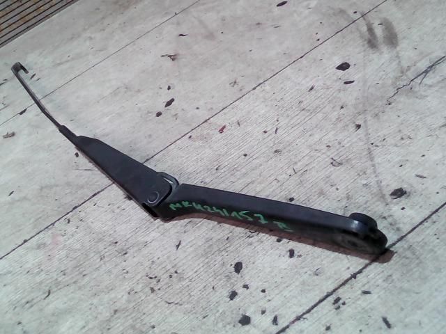 bontott RENAULT KANGOO Bal első Ablaktörlő Kar