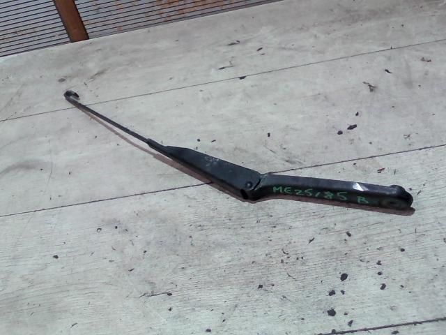 bontott RENAULT KANGOO Bal első Ablaktörlő Kar