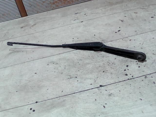 bontott RENAULT KANGOO Bal első Ablaktörlő Kar