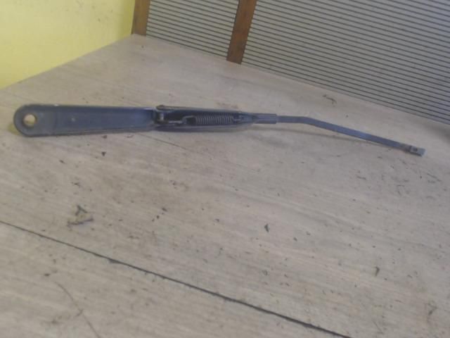 bontott RENAULT KANGOO Bal első Ablaktörlő Kar