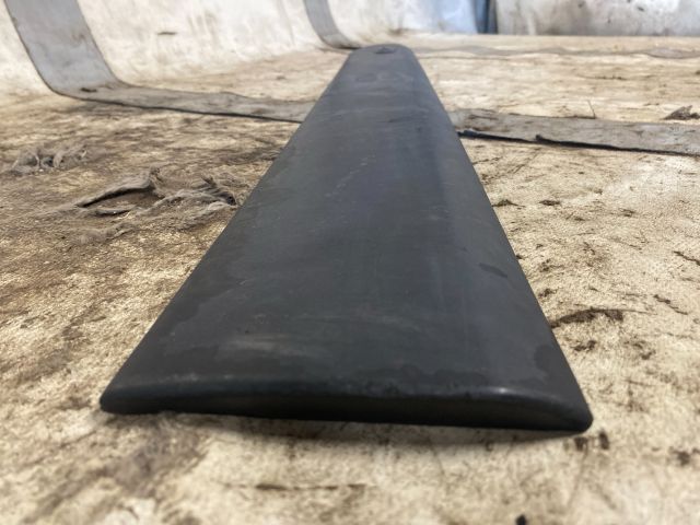 bontott RENAULT KANGOO Bal első Ajtó Díszléc