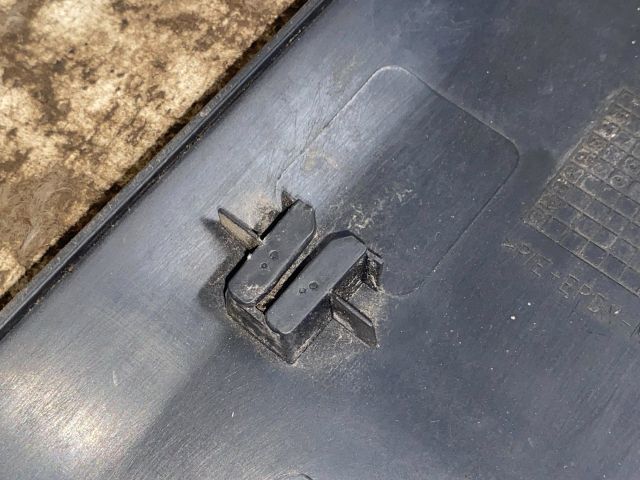 bontott RENAULT KANGOO Bal első Ajtó Díszléc