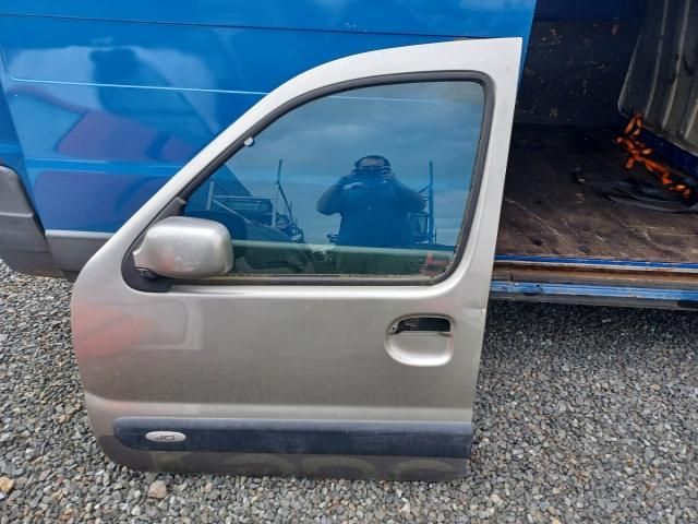 bontott RENAULT KANGOO Bal első Ajtó (Üres lemez)