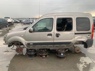 bontott RENAULT KANGOO Bal első Ajtó (Üres lemez)