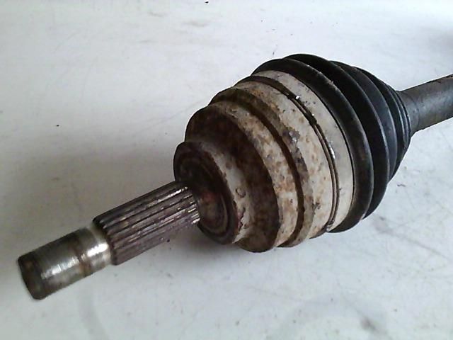 bontott RENAULT KANGOO Bal első Féltengely Tartó