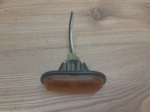 bontott RENAULT KANGOO Bal első Sárvédő Irányjelző