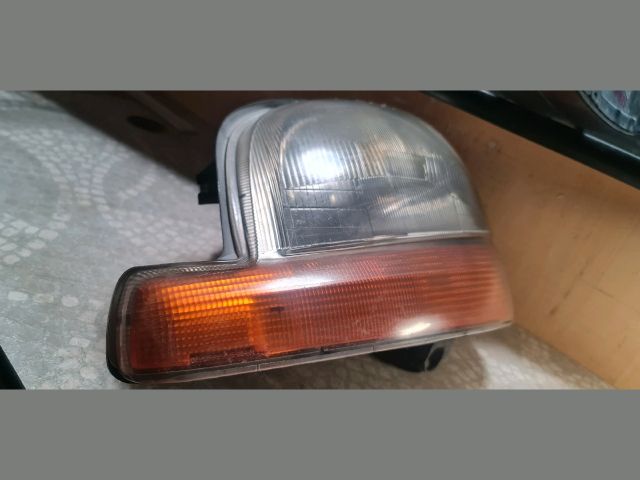 bontott RENAULT KANGOO Bal Fényszóró