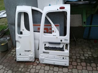 bontott RENAULT KANGOO Bal hátsó Ajtó (Részeivel)