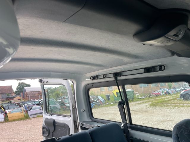 bontott RENAULT KANGOO Bal hátsó Biztonsági Öv Csat