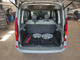 bontott RENAULT KANGOO Bal hátsó Csomagtér Burkolat (Műanyag)