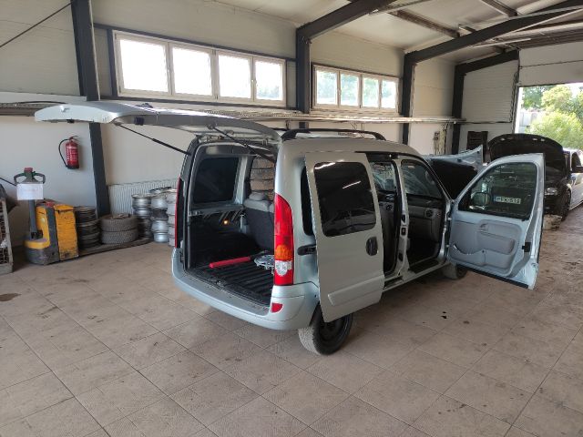 bontott RENAULT KANGOO Bal Hátsó Lámpa