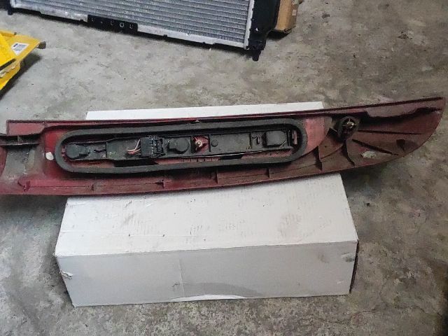 bontott RENAULT KANGOO Bal Hátsó Lámpa