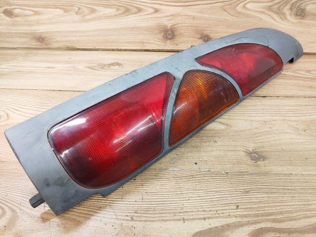 bontott RENAULT KANGOO Bal Hátsó Lámpa