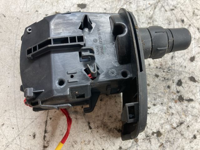 bontott RENAULT KANGOO Bal Kormánykapcsoló Irányjelző