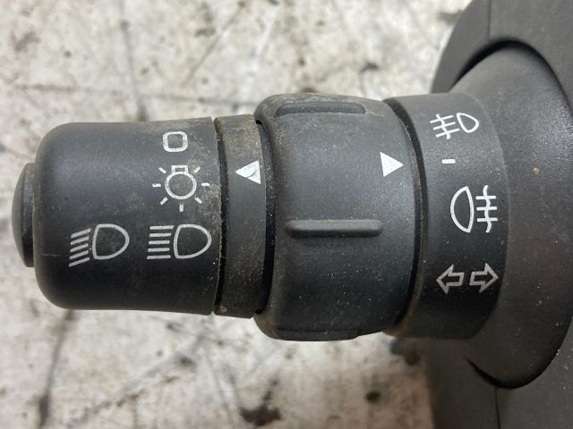 bontott RENAULT KANGOO Bal Kormánykapcsoló Irányjelző