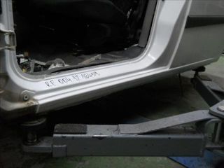 bontott RENAULT KANGOO Bal Küszöb