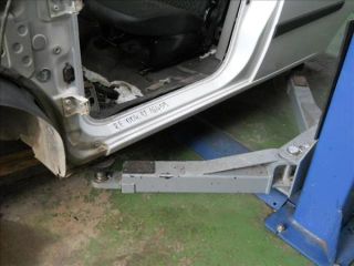 bontott RENAULT KANGOO Bal Küszöb