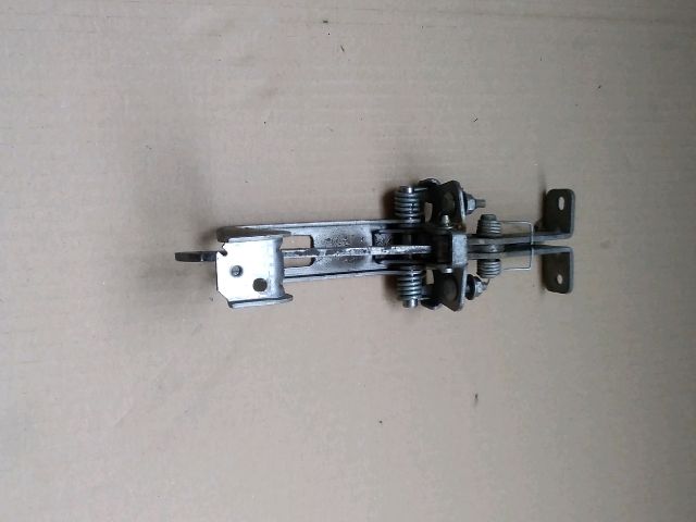 bontott RENAULT KANGOO Csomagtérajtó Ajtóhatároló