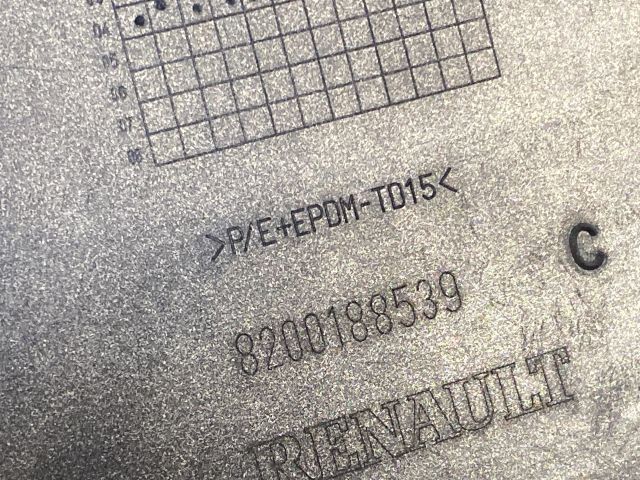 bontott RENAULT KANGOO Csomagtérajtó Díszléc