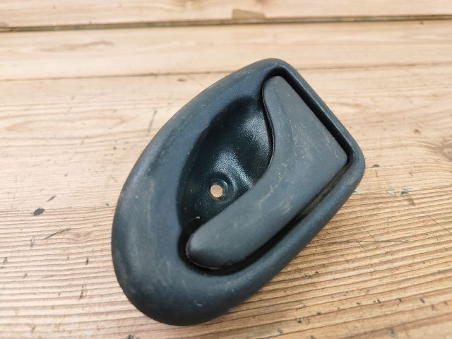 bontott RENAULT KANGOO Csomagtérajtó Kilincs