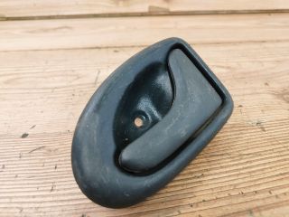 bontott RENAULT KANGOO Csomagtérajtó Kilincs